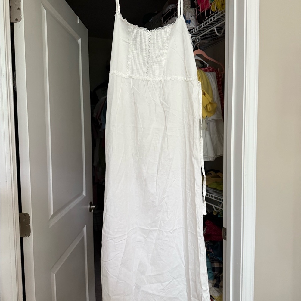 Brandy Melville white maxi dress